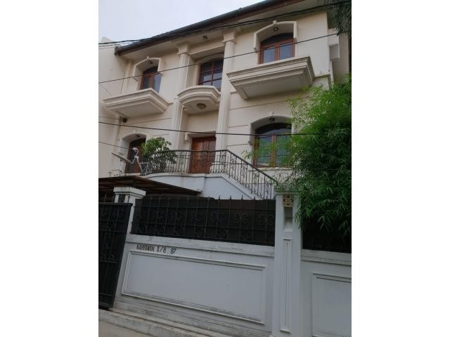 Dijual Rumah Jakarta Selatan-titipproperty.com